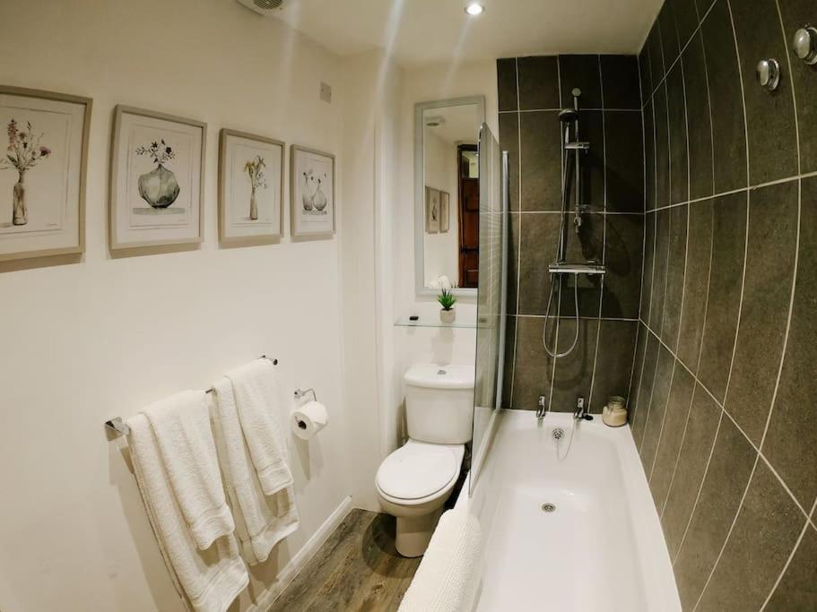 Baker'S Cottage, Urban Spa And Garden Bar Evesham Eksteriør billede